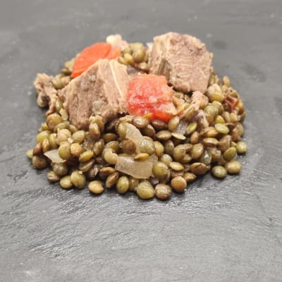 Plat cuisiné en Corrèze de Bœuf et lentilles à l'huile de noix